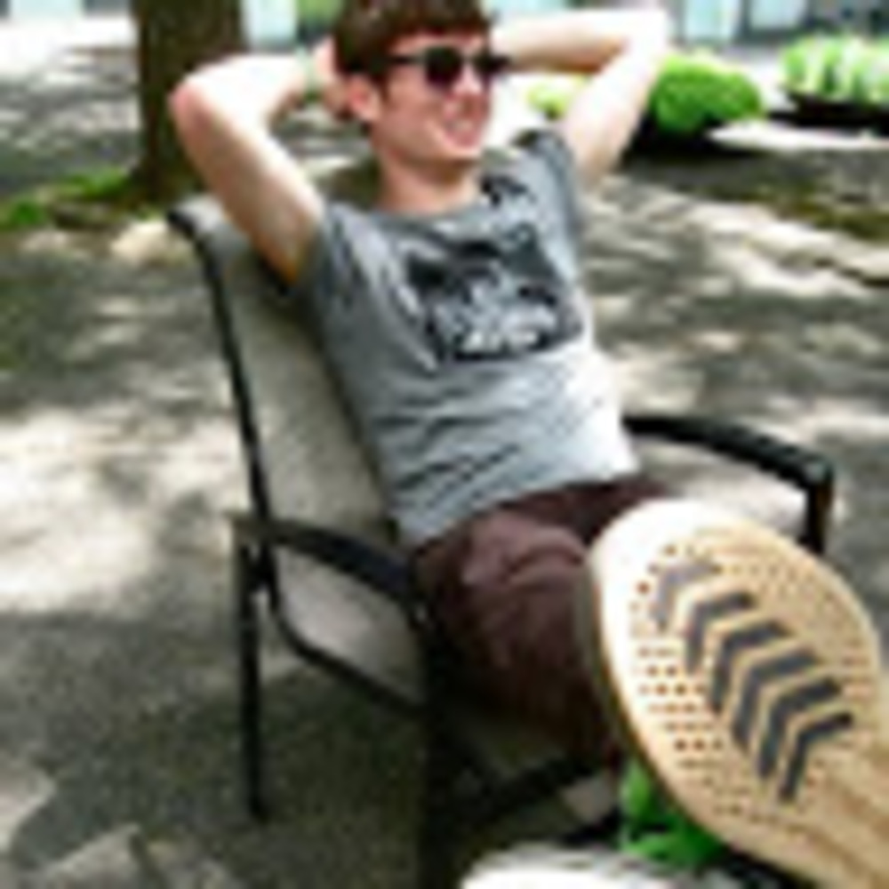 Meet your Posher, Zach